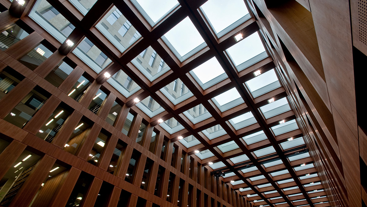 LAMILUX Flachdach Fenster FE in der Bibliothek der Humboldt-Universität in Berlin 