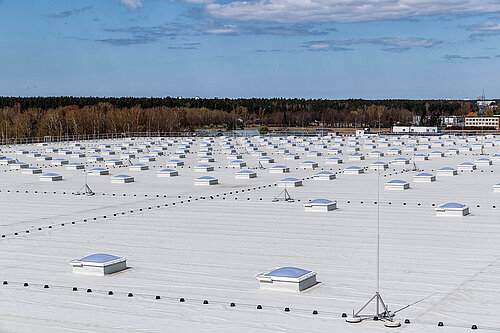LAMILUX Lichtkuppel | Logistikzentrum Lidl Riga, Lettland