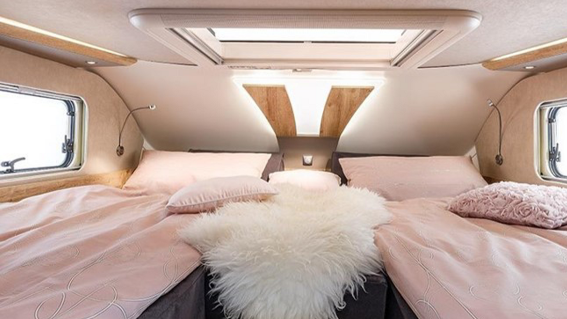 Bett im Caravan 