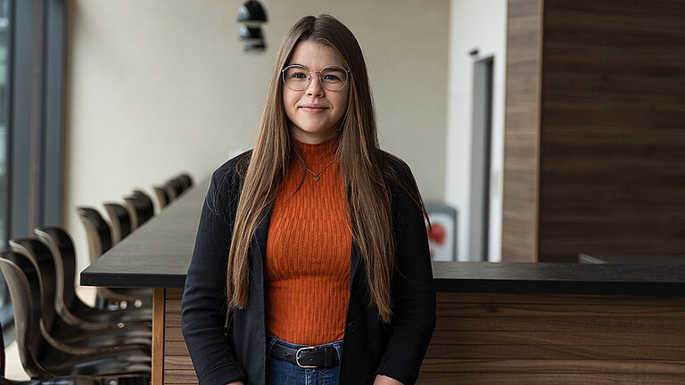 Ansprechpartner Lisa Weidhaas - LAMILUX Wartung & Instandhaltung