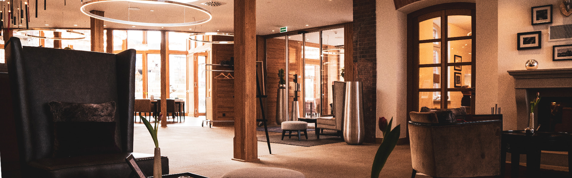 Lobby Hotel Brunnenhaus, Schloss Landau | insights by LAMILUX