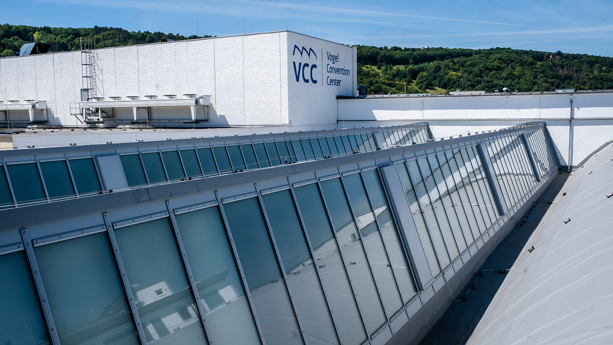 Flachdach Fenster FE in Würzburg LAMILUX