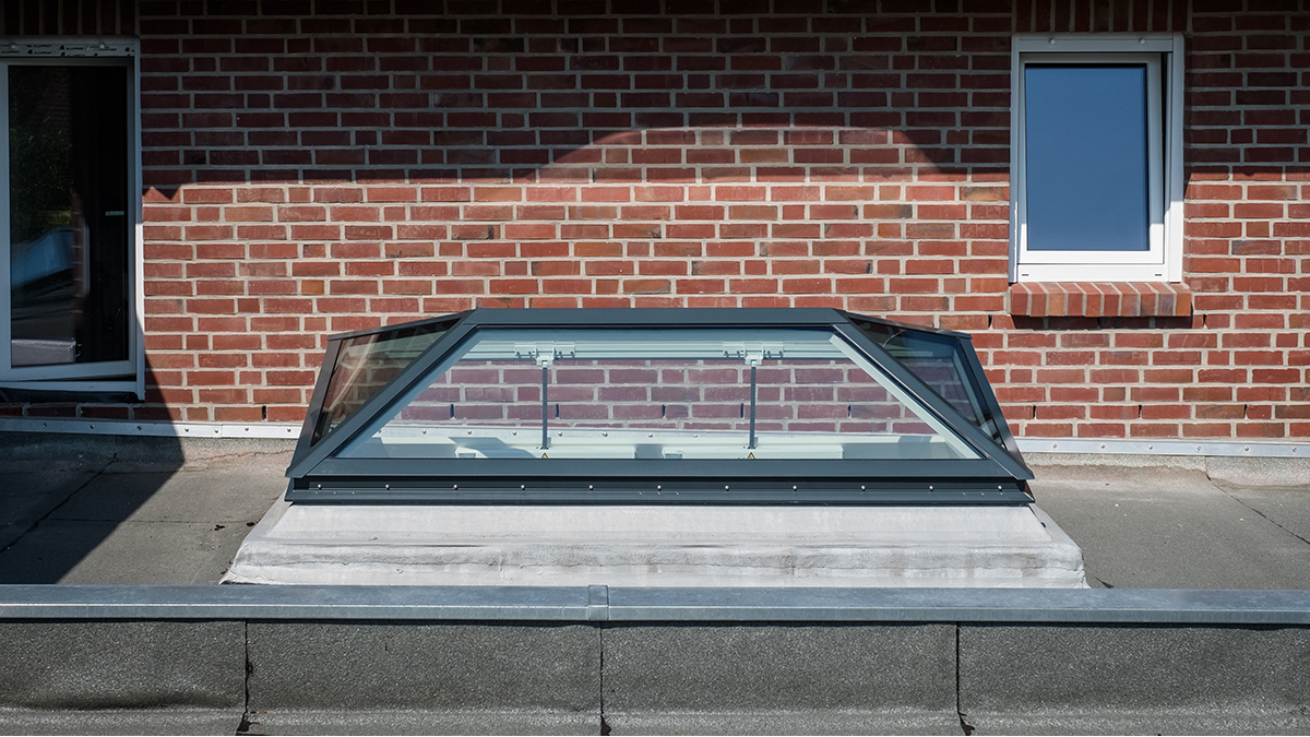 LAMILUX Flachdach Fenster in einem Wohnhaus in Hamburg