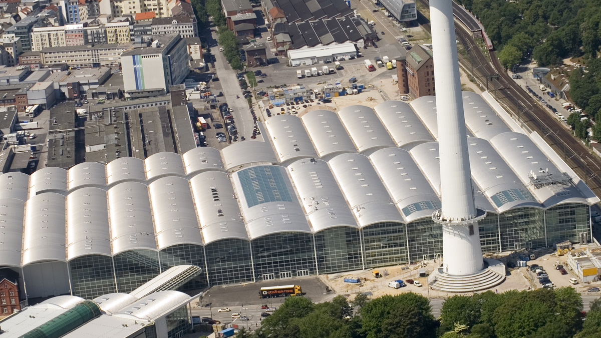 LAMILUX Lösungen für Rauch- und Wärmeabzug in der Messe Hamburg